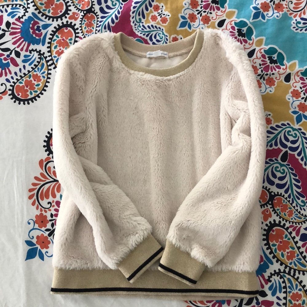 Rockets of awesome creme Sherpa top size 7